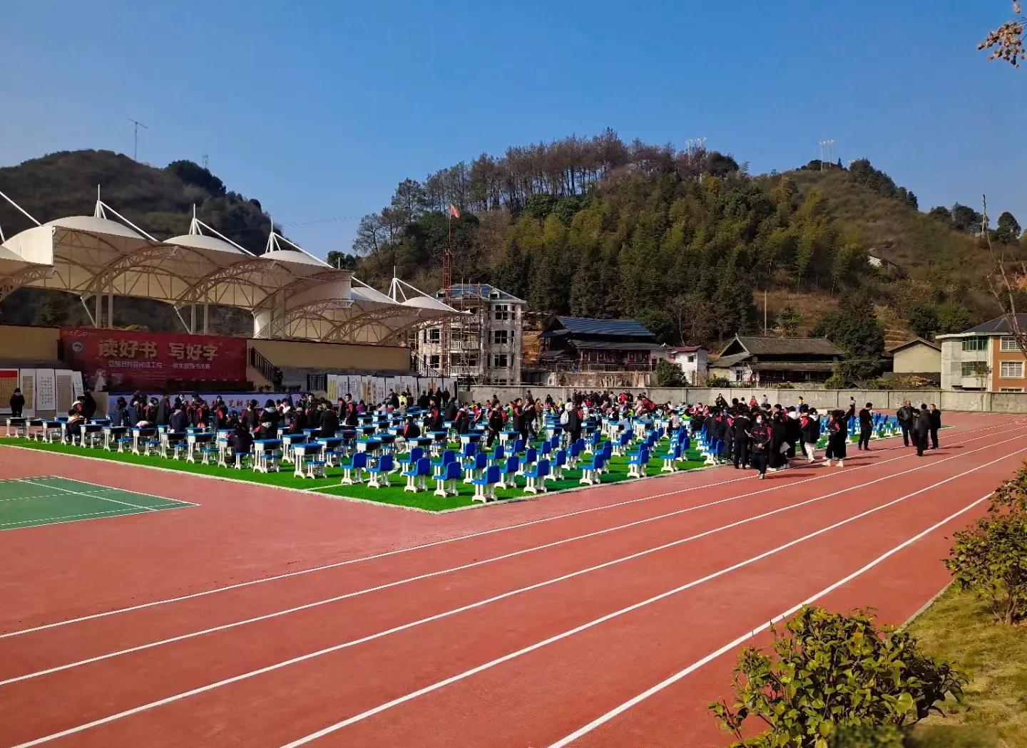 阜新市硅PU塑胶跑道 - 一站式服务